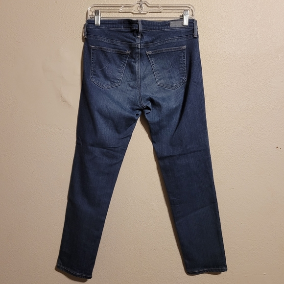 AG Stevie Capri- Slim Straight Capri - Picture 2 of 7